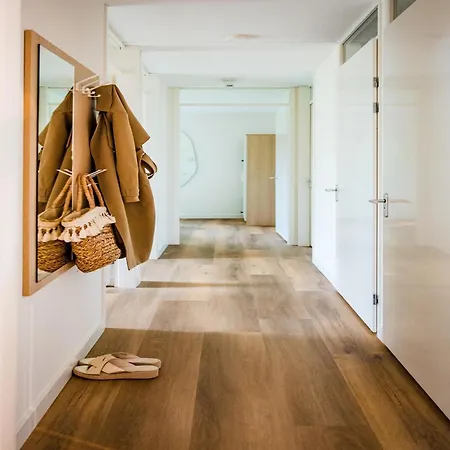 Poolside Escape With Sauna, Cleaning Included Holiday home Voorthuizen