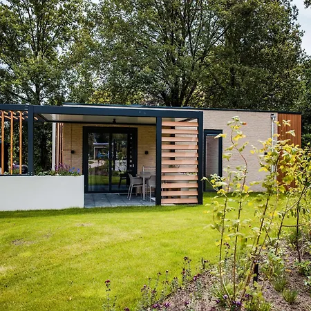 Holiday home Poolside Escape With Sauna, Cleaning Included Voorthuizen